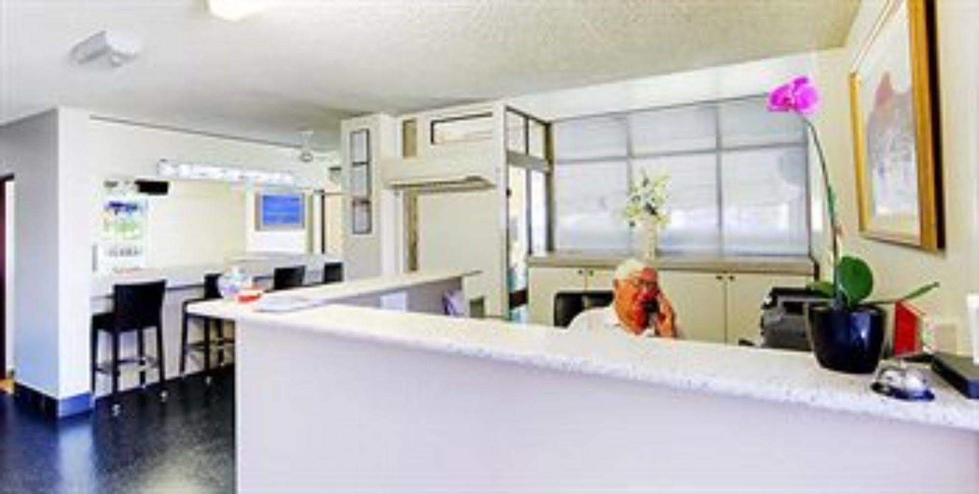 Raintree Motel Townsville Eksteriør bilde